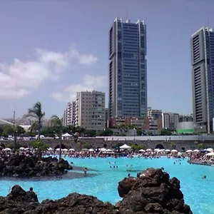 Torre Uno Cruz Santa Cruz de Tenerife